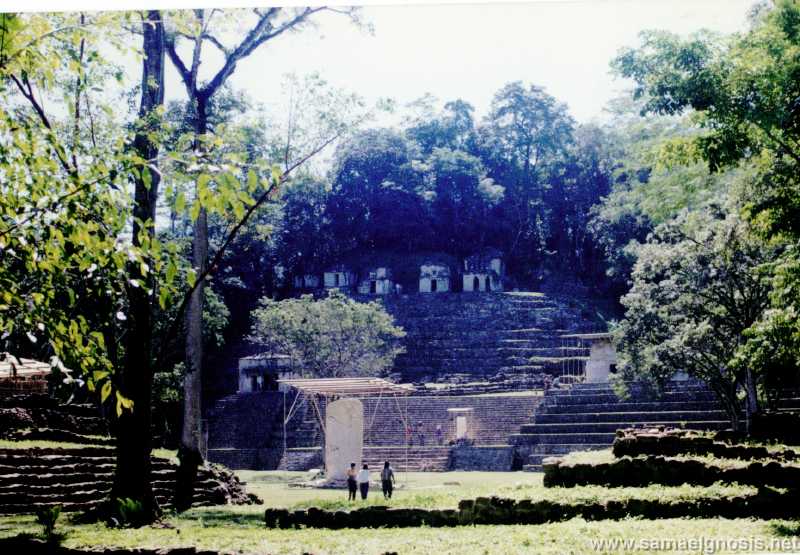 bonampak_02