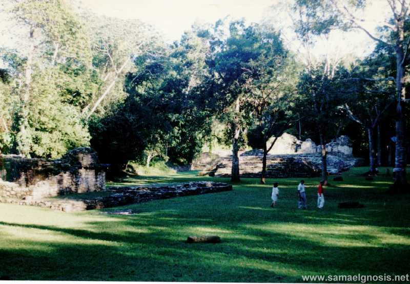yaxchilan_16