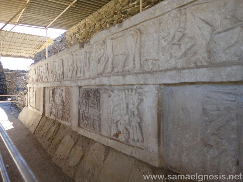 tula_095/></p>
<p align=