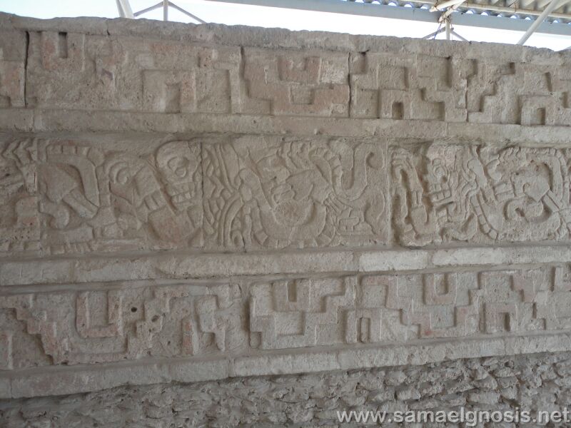 tula_097/></p>
<p align=