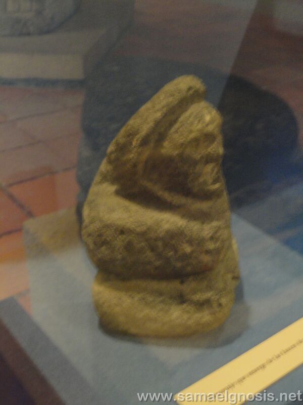 tula_170/></p>
<p align=