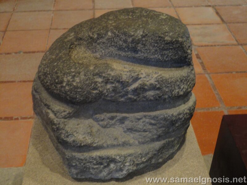 tula_172/></p>
<p align=